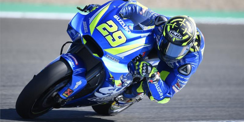 pebalap-suzuki-ecstar-andrea-iannone_20180601_171638.jpg