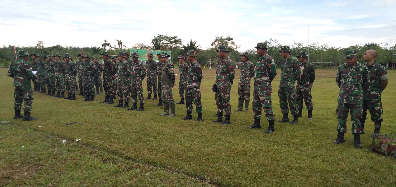 Satgas TMMD 106 Sambas Gelar Apel Pagi Rutin, Bahas Langkah-langkah Pengerjaan