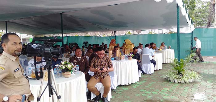 pelaksanaan-syukuran-hut-bhakti-adiyaksa-ke-59-kejaksaan-negeri-sambas.jpg