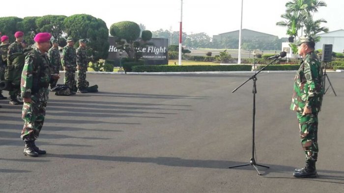 Bantu Evakuasi dan Penanganan Korban Gempa, Asops Panglima TNI Berangkatkan 100 Prajurit