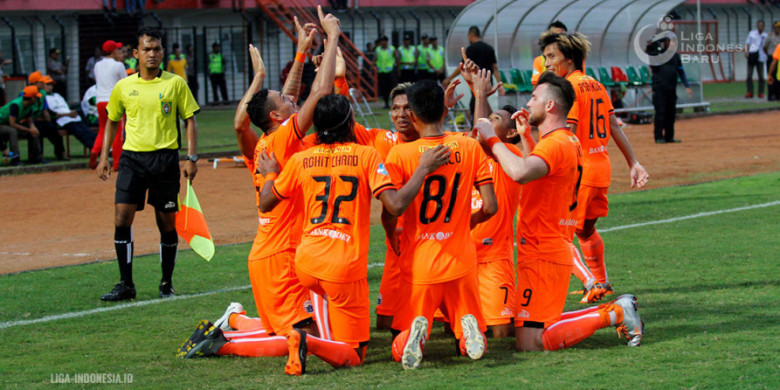 pemain-persija_20180423_190129.jpg