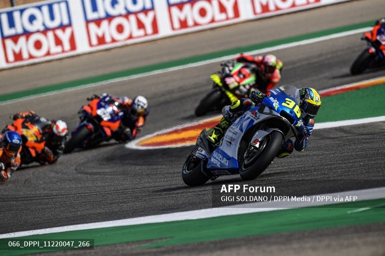 pembalap-suzuki-joan-mir-saat-berlaga-di-motogp-gran-premio-liqui-moly-de.jpg