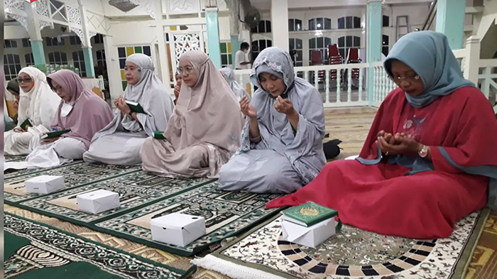 Pemkab Mempawah Hidupkan Malam Jumat Dengan Yasinan dan Doa Bersama