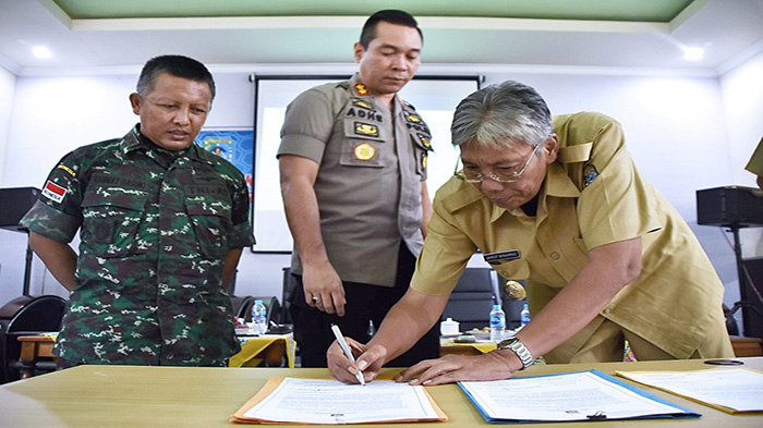 Kapolres dan Dandim Sintang Minta Perusahaan Tak Membuka Lahan Dengan Dibakar