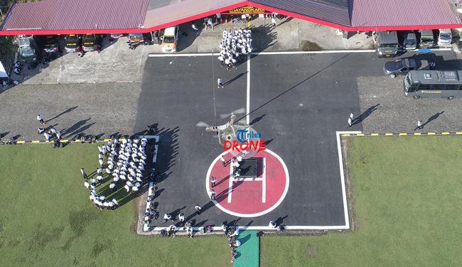 Ratusan Pendaftar Polisi Kumpul di Lapangan Jananuraga Mapolda Kalbar - pendaftar-bintara_20170419_214232.jpg