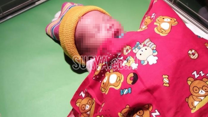 Imut, Puluhan Orang Ingin Adopsi Bayi Wanita Yang Ditemukan di Dapur Rumah Warga
