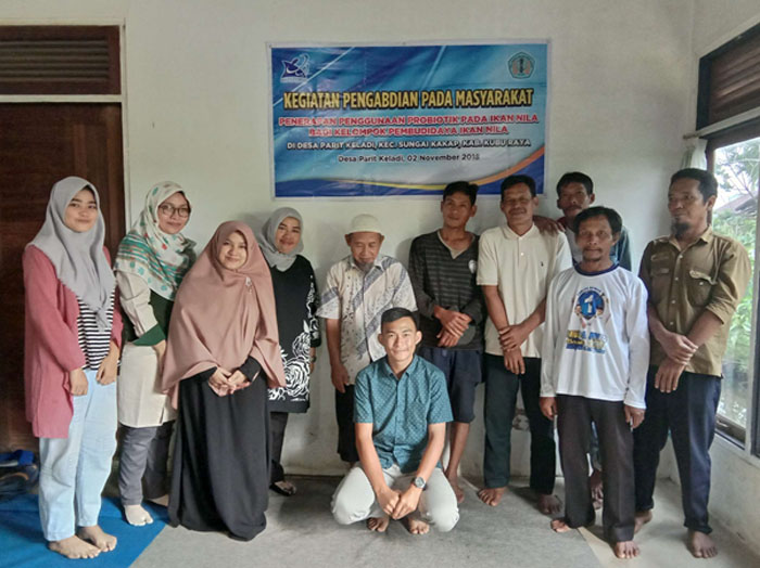 PPM Polnep Berikan Cara Penggunaan Probiotik Pada Pakan Ikan Nila Bagi Pembudidaya