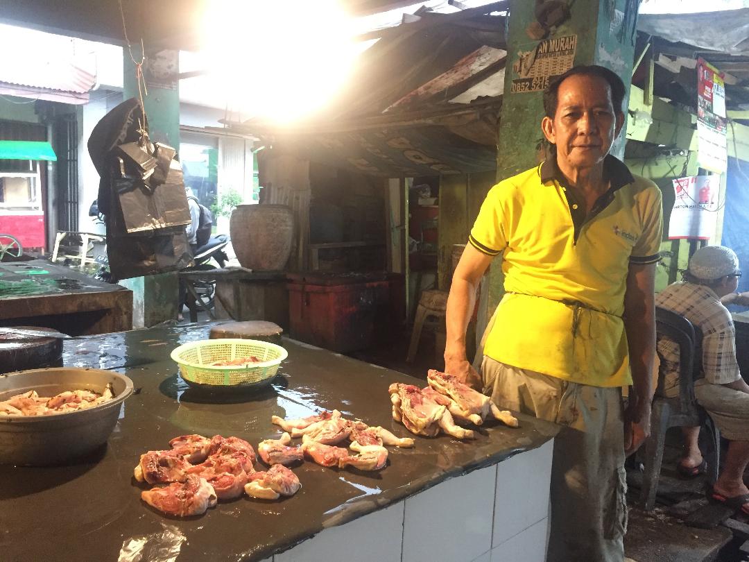 Jelang Ramadhan, Harga Daging Ayam di Pontianak Mulai Merangkak Naik
