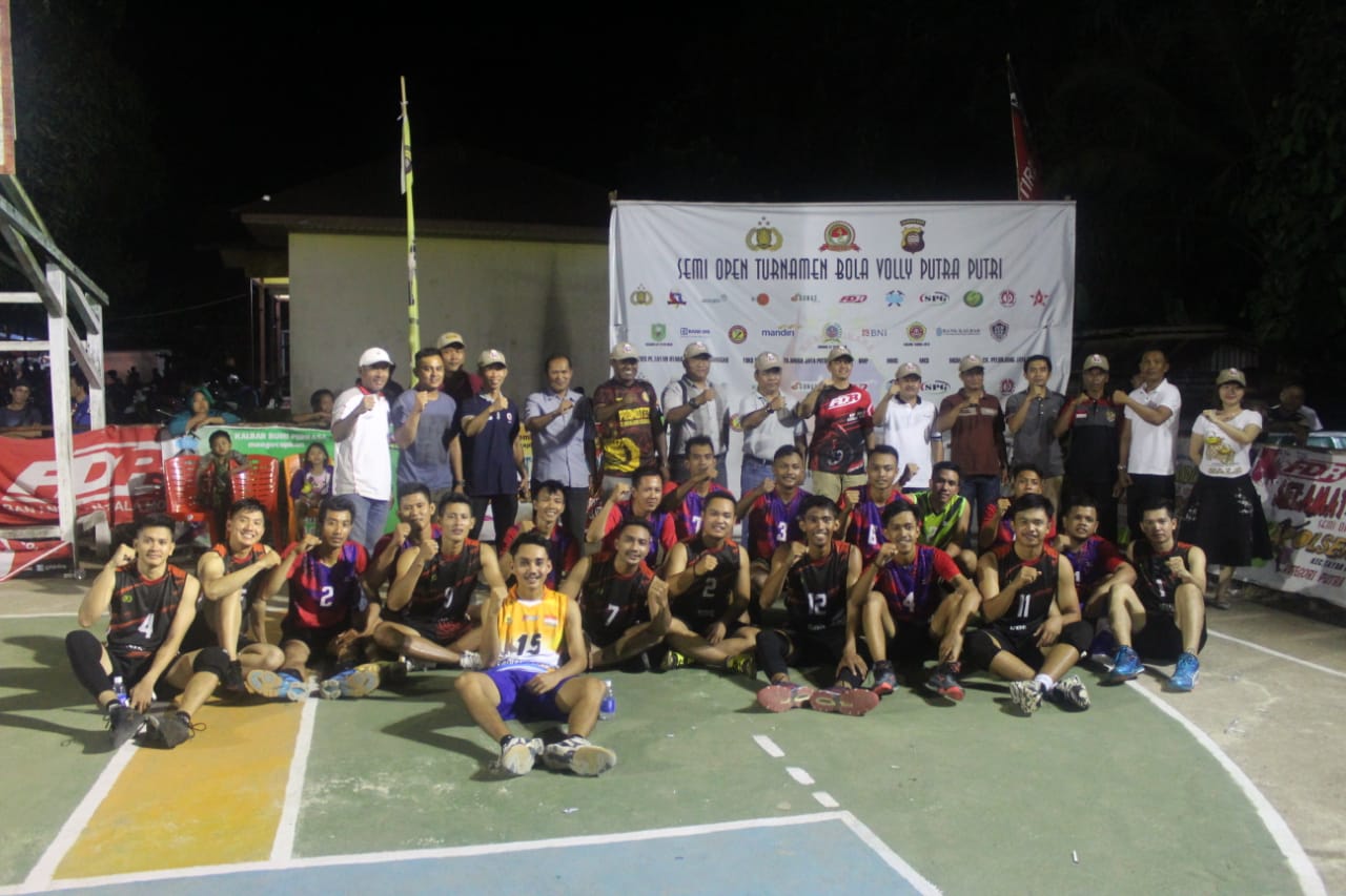 penutupan-turnamen-bola-volly-semi-open-kategori-putra-dan-putri-kapolsek-cup-2019.jpg