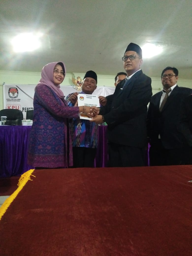 KPU Tetapkan Erlina-Muhammad Pagi Bupati dan Wakil Bupati Mempawah Terpilih