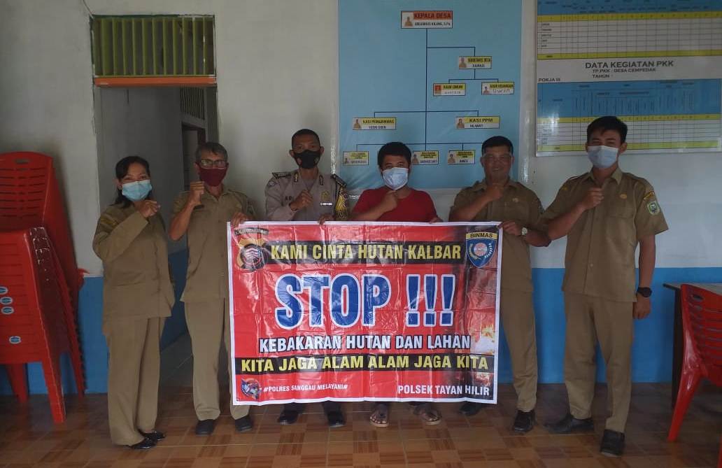 Bripka Wahyu Ari Wibowo Ajak Perangkat Desa Cempedak Cegah Karhutla