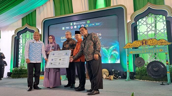 Bank Indonesia Resmikan Pusat Informasi Halal Kalbar di Ajang Gema Ekonomi Syariah 2024