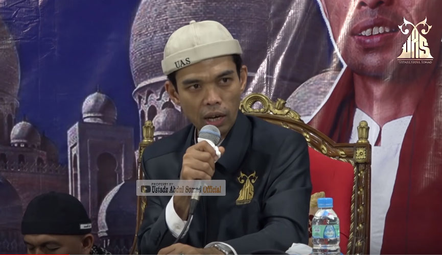 pesan-ustadz-abdul-somad-saat-ceramah-di-masjid-rayyana-pesantren-darussalam-sengkubang-mempawah.jpg