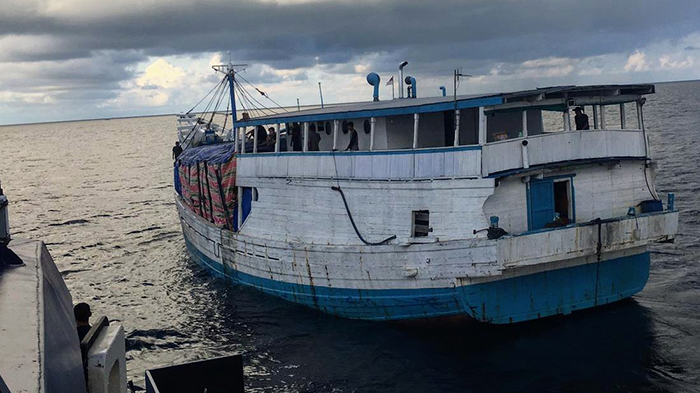 Gagalkan Ekspor Rotan Ilegal, 96 Jam Tim Bea cukai Intai di Laut Sambas