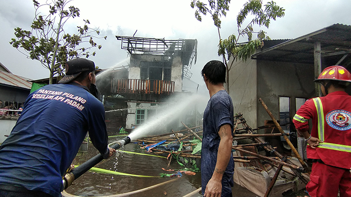 3 Rumah di Pontianak Utara Terbakar, Korban Ungkap Asal Sumber Api