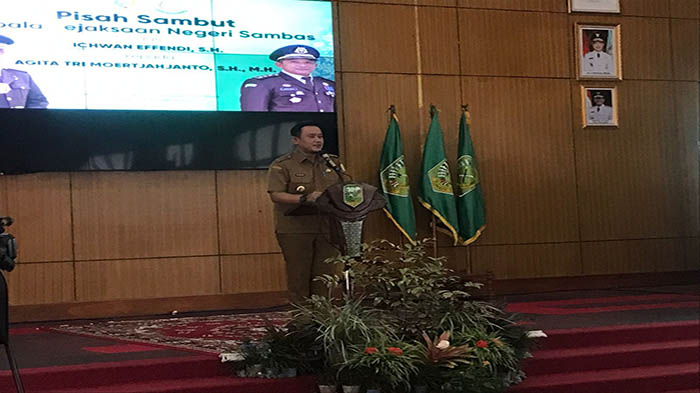 Pisah Sambut Kejari Sambas, Wabup Fahrur Rofi Mengaku Bakal Merindukan Candaan Ichwan Effendi