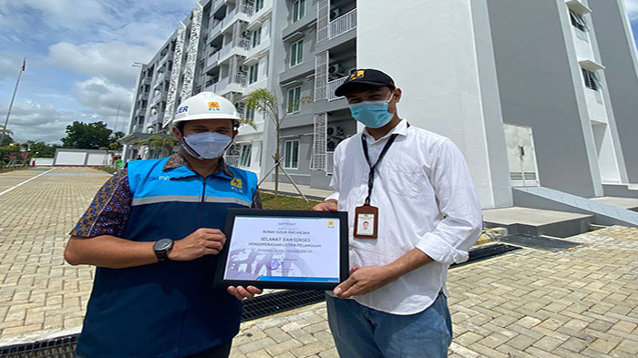 Tingkatkan Pelayanan, PLN UP3 Pontianak 'Nyalakan' 56 Unit Hunian Rusunawa BWS Kalbar
