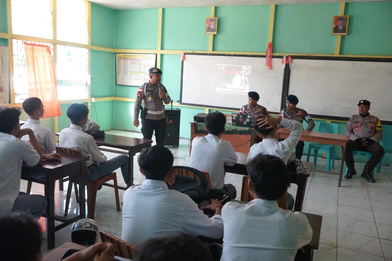 Brimob Go To School, Upaya Polri Menyelamatkan Generasi Penerus Bangsa dari Bahaya Narkoba