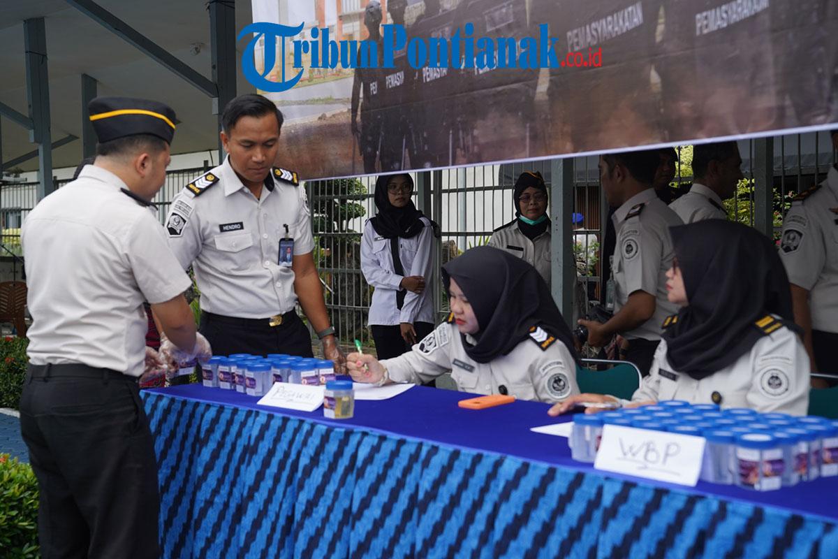 praktik-penipuan-dari-dalam-lapas.jpg