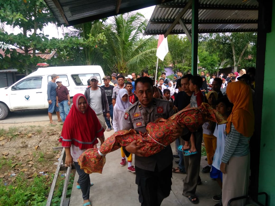 Jenazah Anak Perempuan Yang Ditemukan di Parit, Tidak Ada Tanda Kekerasan