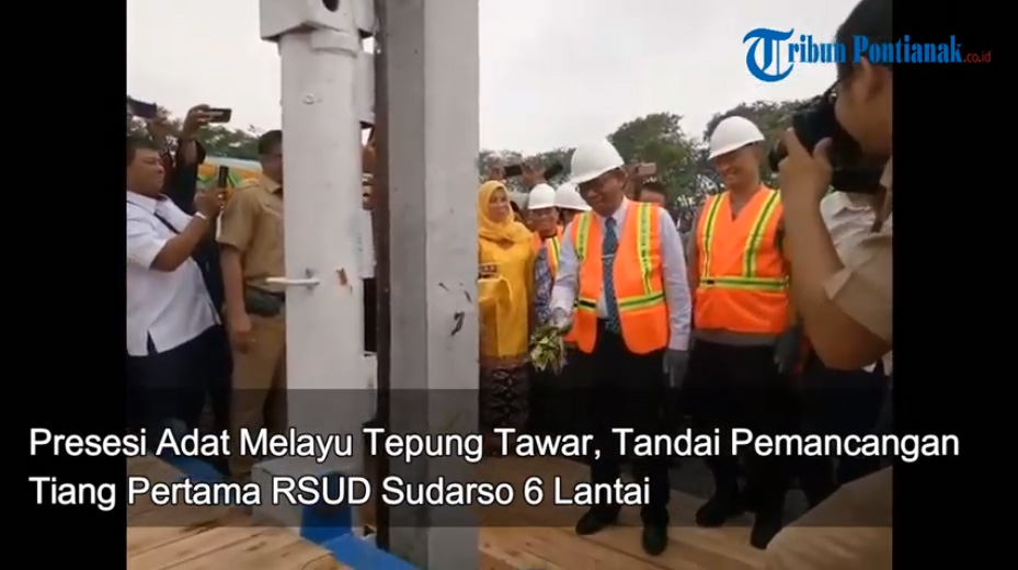 prosesi-adat-melayu-tepung-tawar-tandai-pemancangan-tiang-pertama-rsud-sudarso.jpg