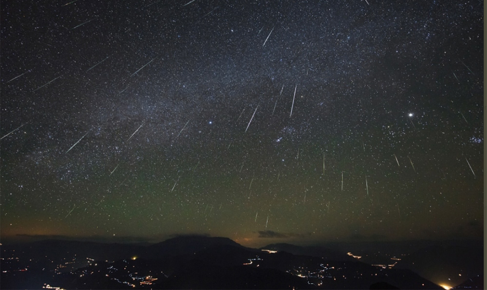 Kalender Astronomi November 2020 , Mulai dari Bulan Sabit Muda Hingga Puncak Hujan Meteor Leonid
