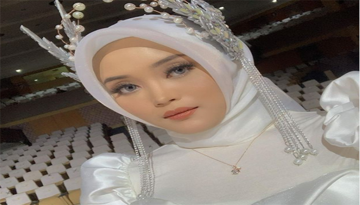 putri-delina-mengungkapkan-bahwa-sudah-sangat-lama-dirinya-tak-bertemu-bintang.jpg