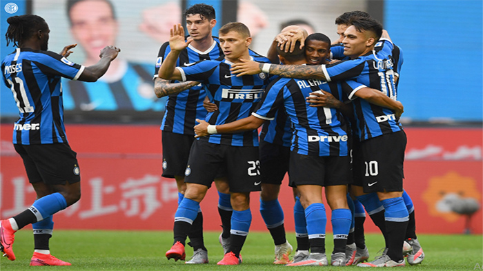 rayakan-gol-para-pemain-inter-milan-merayakan-gol-dalam-sebuah-laga.jpg