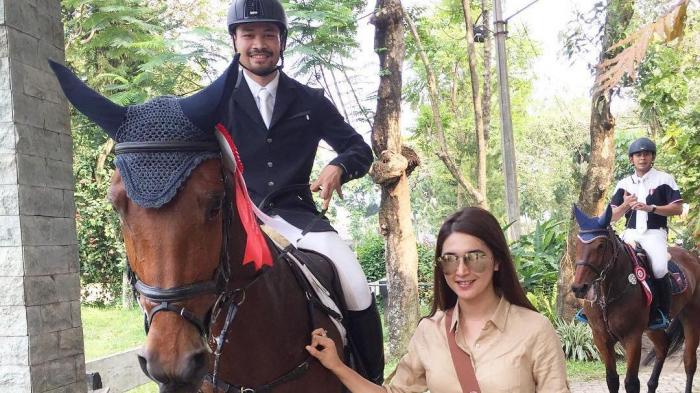 Hebat! Nabila Syakieb dan Suami Borong Medali Cabang Pacuan Kuda di PON XIX Jabar