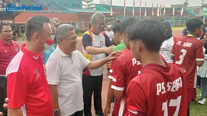 Tundukan Sambas, Tim Sepak Bola Pelajar Kubu Raya Berhasil Raih Medali Emas di POPDA Kalbar