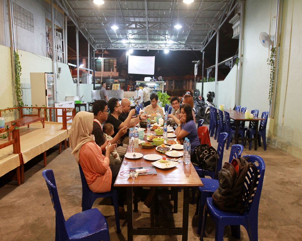 RM Podomoro Pontianak Sajikan Aneka Kuliner Seafood dengan Citarasa Khas dan Enak - rumah-makan-podomoro_20160508_141558.jpg