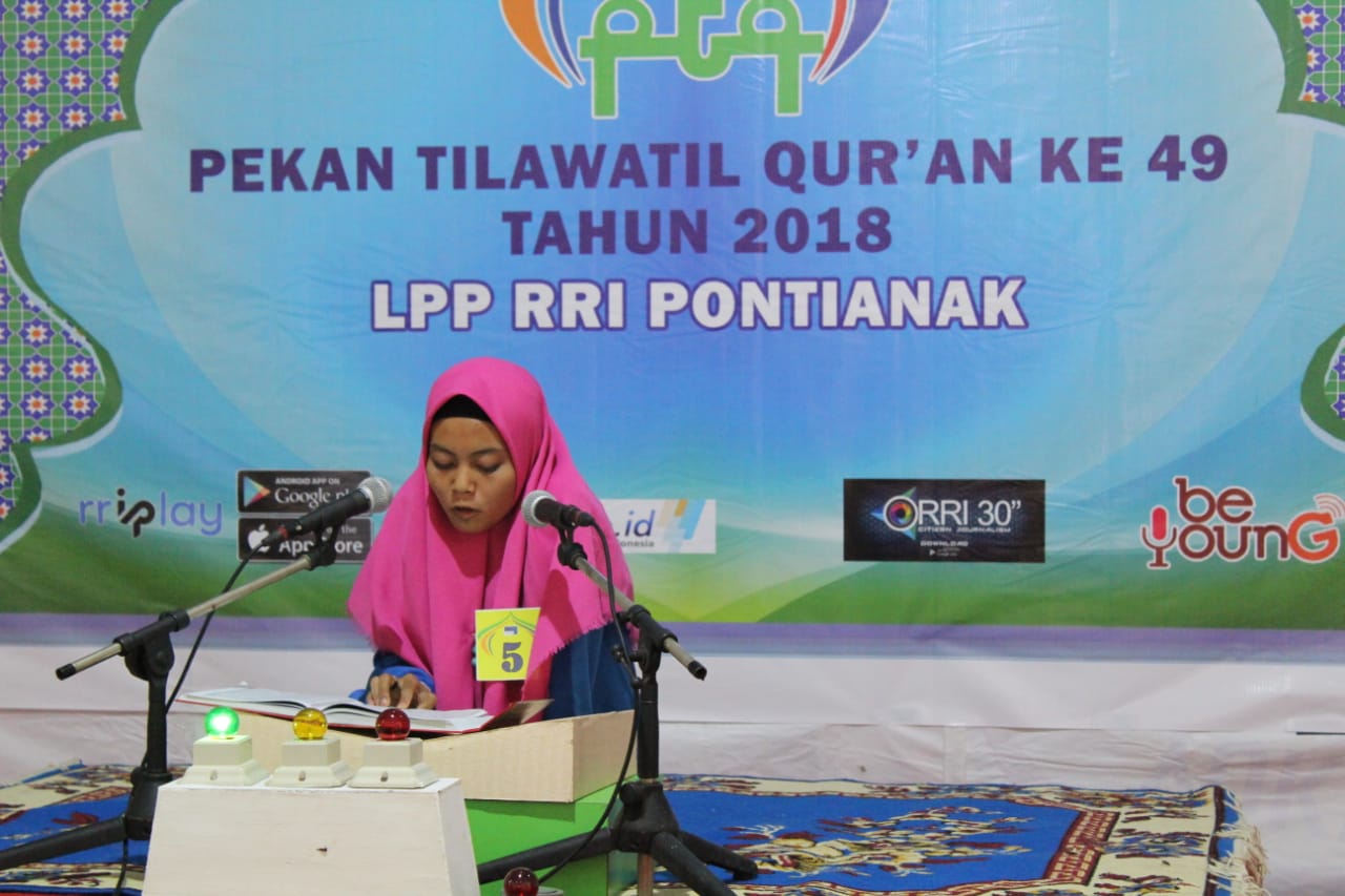 saat-penampilan-satu-diantara-peserta-ptq_20180518_084817.jpg