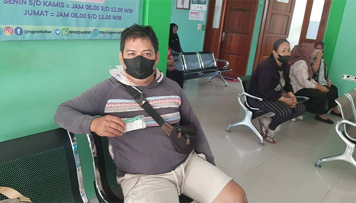 Tak Lagi Kambuh, Program JKN Jadi Solusi Aloysius Obati Istri Yang Idap Skizofrenia