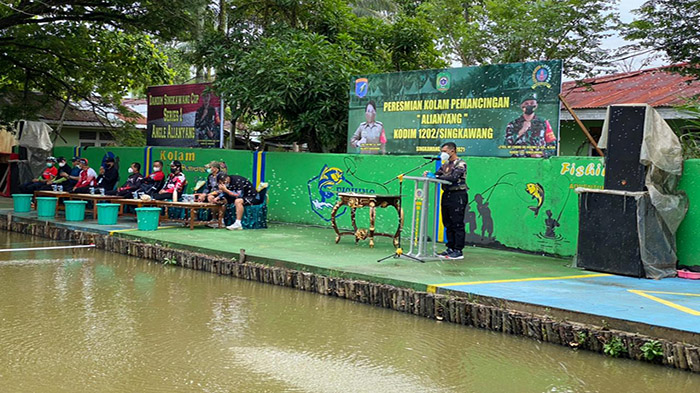 sambutan-dari-dandim-1202skw-letkol-inf-co-23232ndro-edi-wibowo.jpg