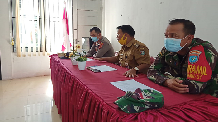 satgas-covid-19-kecamatan-jungkat-menggelar-rapat-koordinasi.jpg
