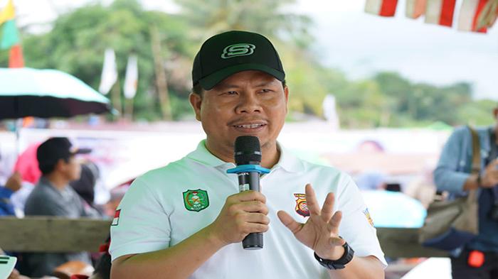 Satono Saksikan Lomba Dayung Bidar Race Desa Rantau Panjang, Diikuti 139 Tim Pria dan 76 Tim Wanita