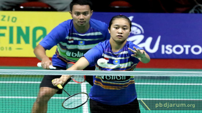 sedang-berlangsung-live-hasil-rehanlisa-vs-thomdelphine-perempat-final-badminton-swiss-open-2022.jpg