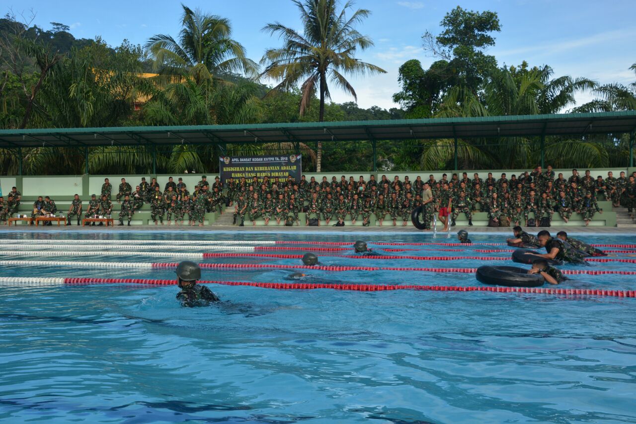 sejumlah-prajurit-tni-ad-jajaran-kodam-xii-tanjungpura_20180329_105209.jpg