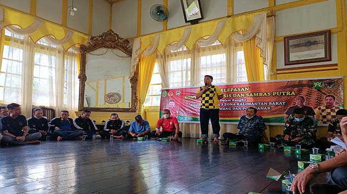 Pangeran Ratu Muhammad Tarhan Beri Semangat Tim Gabsis dan Sambas Putra