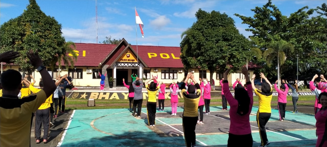 senamsehatbersamapolresmelawi.jpg