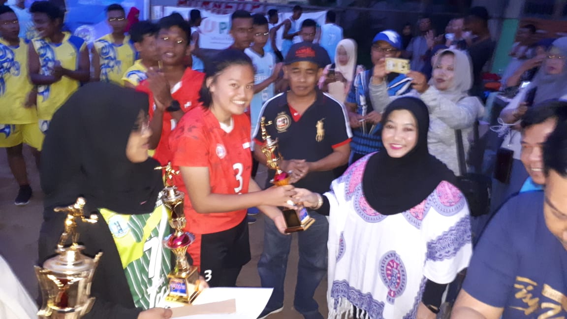 Ini Pesan Ketua IKA Fisip Untan Saat Tutup Turnamen Voli antar Pelajar