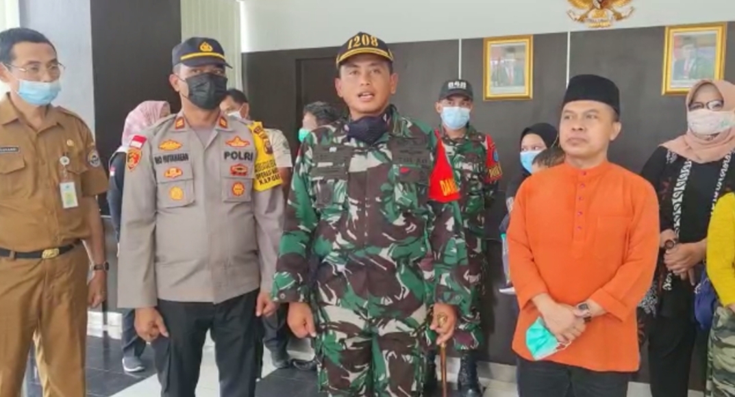 Dandim Sambas Tegaskan Pelintas Akan di Karantina Lima Hari