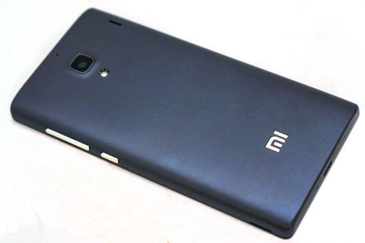 sisi-belakang-xiaomi_20180503_211644.jpg