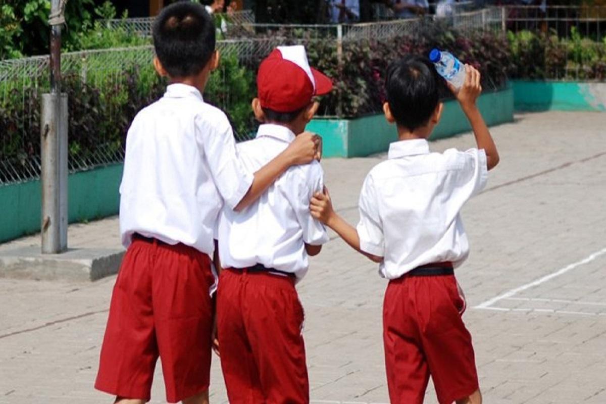siswa-SD-Berikut-jadwal-libur-sekolah-Desember.jpg