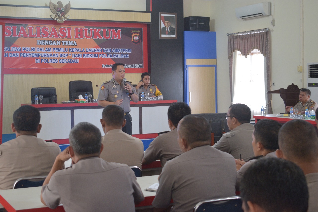 Kabidkum Polda Kalbar Sosialisasi Hukum di Mapolres, Tekankan Peran Netralitas Polri di Pilkada
