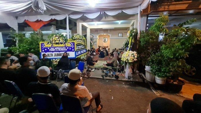 suasana-doa-bersama-di-kediaman-vanessa-angel-dan-bibi-andriansyah-pada-jumat-5-november-2021.jpg