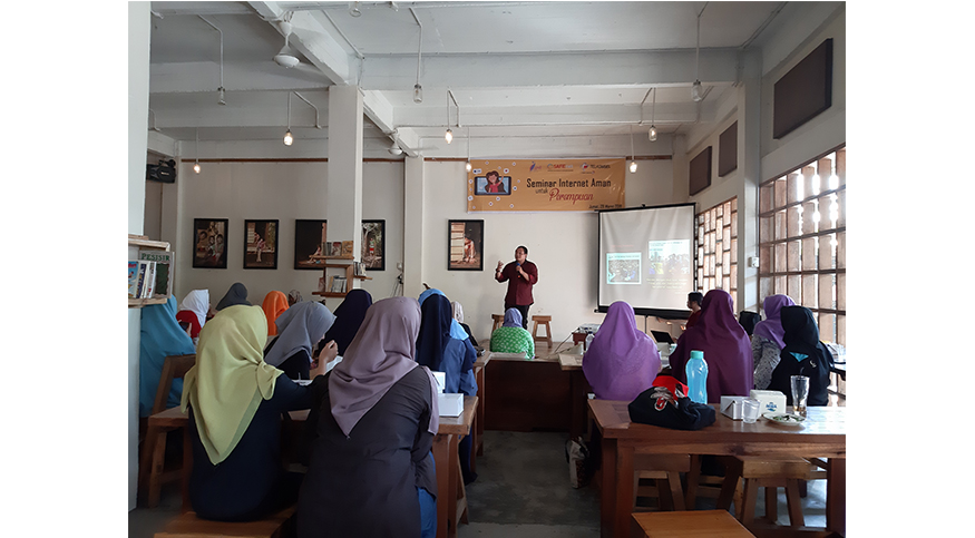suasana-seminar-internet-aman-untuk-perempuan-yang-digelar-oleh-jurnalis.jpg