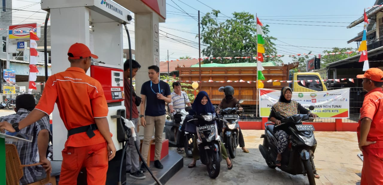 Mulai Hari Ini SPBU Seluruh Kota Pontianak Terapkan Pembelian BBM Non Tunai