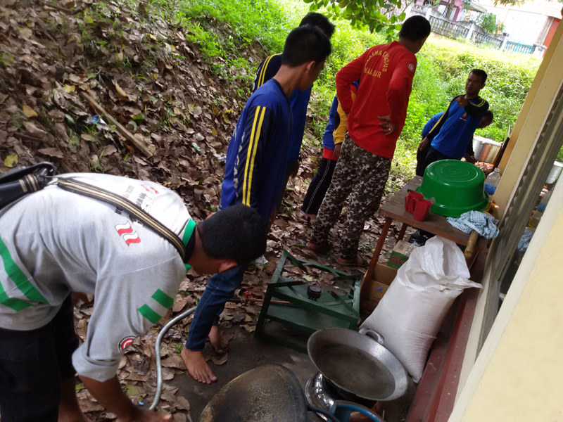 Tagana Evakuasi 119 Korban Banjir hingga Subuh