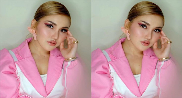 tak-rela-jika-dimusuhi-artis-pria-ini-ayu-ting-ting-lebih-milih-berantem-dengan-ivan-gunawan.jpg